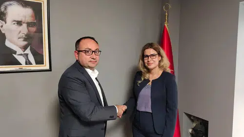 Zafer Partisi Afyonkarahisar’da Kadın Kollarına Yeni Lider! Av. Dilek Ertürk'e Görev Tevdi Edildi...