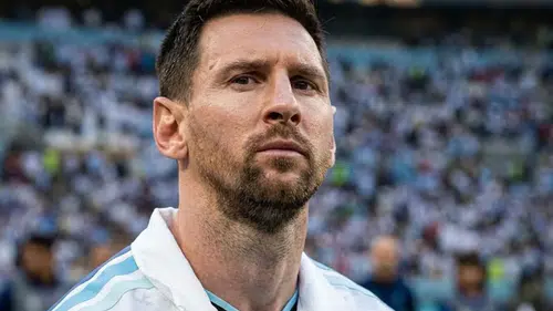 Messi futbolu bıraktı mı, emekli oldu mu? Messi milli takımı bıraktı mı, neden bıraktı?