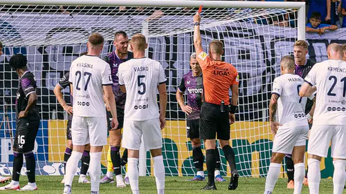 Slavia Prag'da Tomas Chory Krizi! Fenerbahçe Maçında Oynamayacak