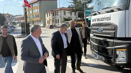 Milletvekili Özkaya Bayat’ta Belediye Hizmetlerini İnceledi: Ücretsiz Ulaşım Masaya Yatırıldı