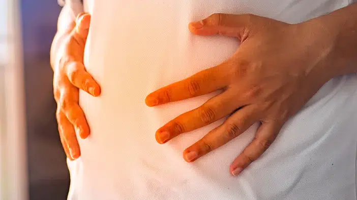 Karın mide Şişkinliği nedir, neden olur? Şişkinliğe ne iyi gelir, nasıl geçer?