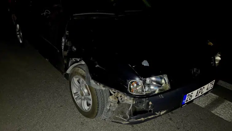 Bolvadin'de acı kaza! Karşıya geçmek istedi, otomobilin çarpmasıyla yaşamını yitirdi