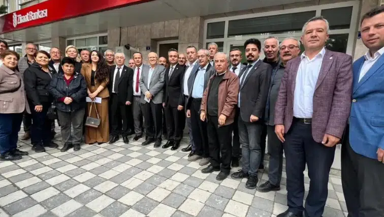 Çobanlar’da YENİ Parti kongresi tamamlandı: Sefa Evrenkaya güven tazeledi