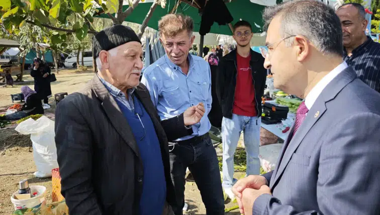 Milletvekili Arslan’dan Gediz’de esnaf ziyareti: Talep ve görüşleri yerinde dinledi