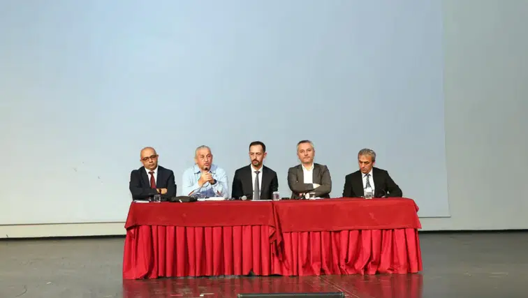 AKÜ’de akreditasyon hazırlıkları ele alındı: Akademisyenler deneyimlerini paylaştı