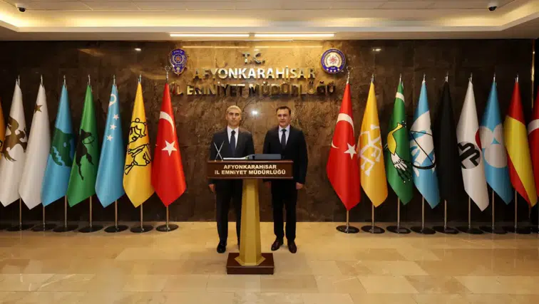 Vali Aktaş’tan İl Emniyet Müdürü Demirtola’ya hayırlı olsun ziyareti