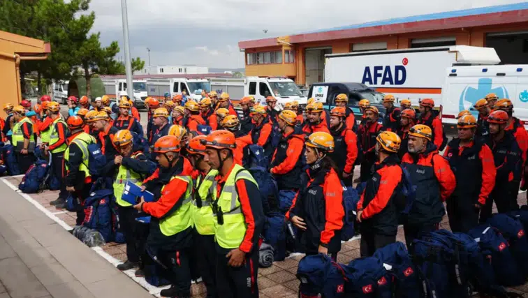 Afyonkarahisar AFAD’da 36 Saatlik Sınav Maratonu: Ekipler Sahada Ter Dökecek