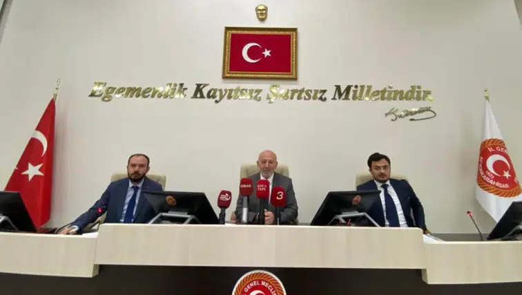 Afyonkarahisar Devlet Hastanesine 18 milyon liralık tıbbi cihaz desteği