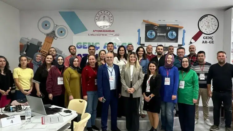 Afyonkarahisar’da öğretmenlere Harezmi Eğitim Modeli eğitimi verildi