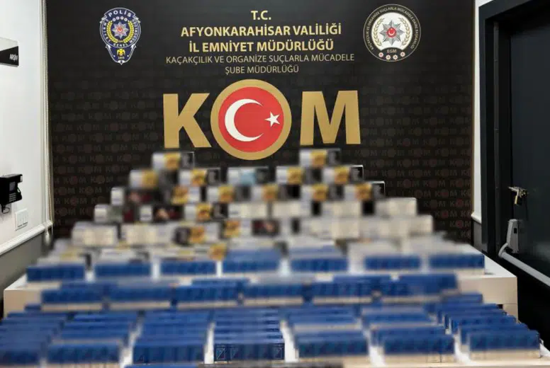 Dinar’da başarılı operasyon: Bin paket kaçak sigara ve binlerce makaron ele geçirildi