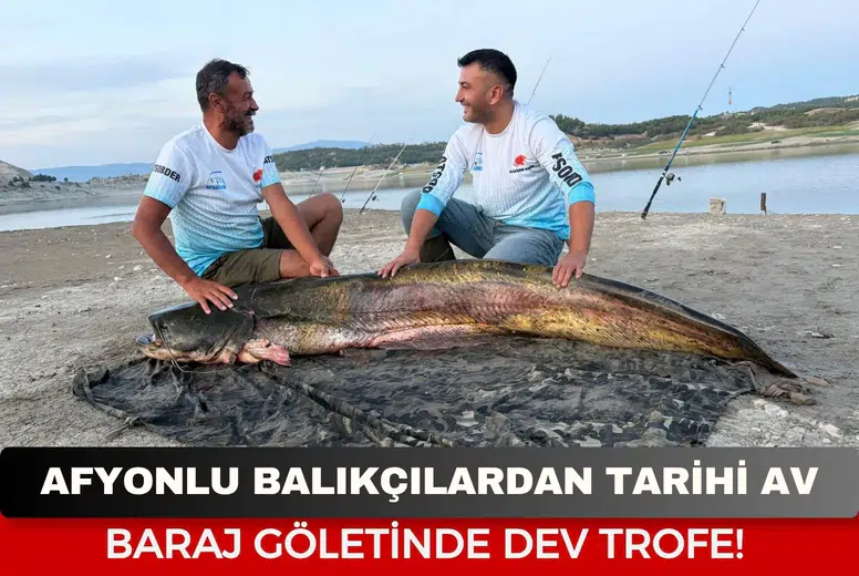 Afyonlu Balıkçılardan Tarihi Av: 2 Metre 27 Santimlik Yayın Balığı Tuttular