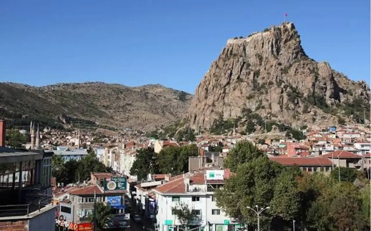 Bu bölgeler Afyon'da sit alanı oldu! Kazma kürek vurmak dahi yasaklandı 1