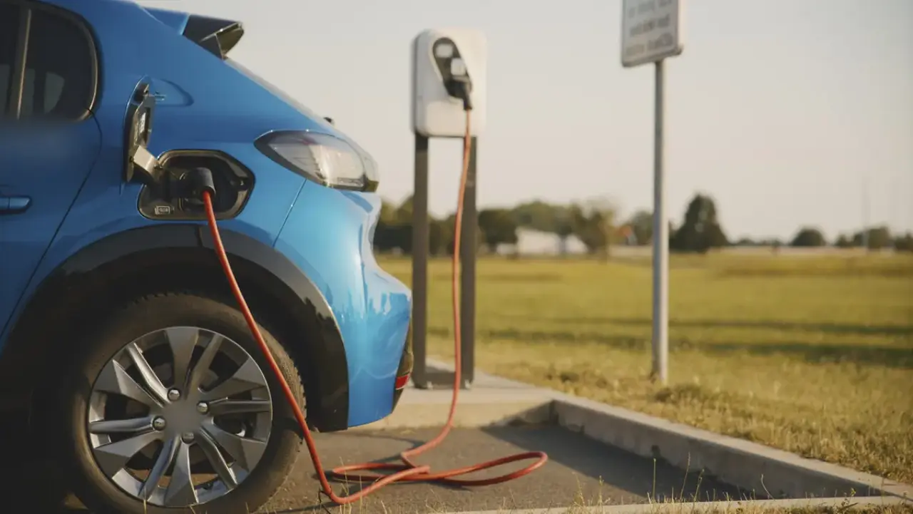 100 kilometrede hesap değişti! Benzin 592 TL, elektrikli otomobil 90 TL 2
