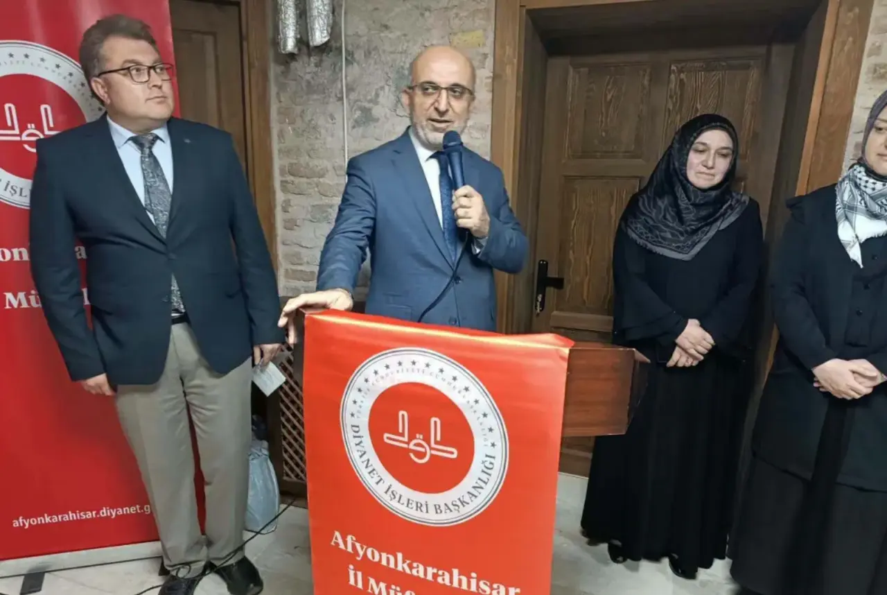 Afyonkarahisar’da hafızlık öğrencilerinden sanat sergisi 2