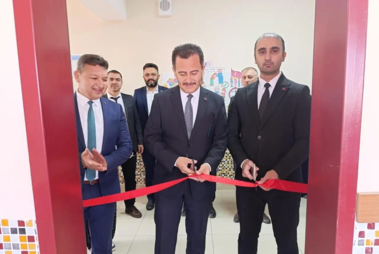 Bolvadin’de öğrenciler için akıl ve zekâ oyunları sınıfı açıldı 1