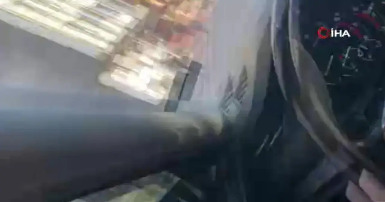 Esenyurt’ta çocukların bulunduğu araca ateş açtı! Trafik tartışması dehşete dönüştü 2