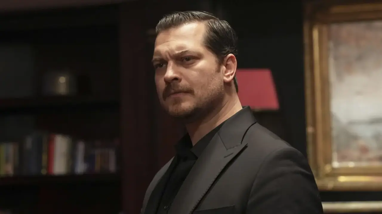 Eşref Tek'in kadrosu belli oluyor! Çağatay Ulusoy'un yeni rol arkadaşı Görkem Sevindik 1
