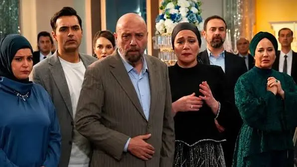 Kızılcık Şerbeti'nde şaşırtan ayrılık iddiası; dizi sona mı erecek?